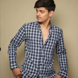 cheak blue shirt